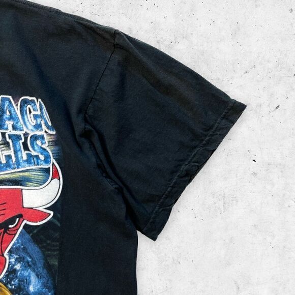 Vtg 90s Chicago Bulls 3 Peat World Champs AOP Shirt, Jordan Rodman, Rap Tee, XL - Picture 10 of 12